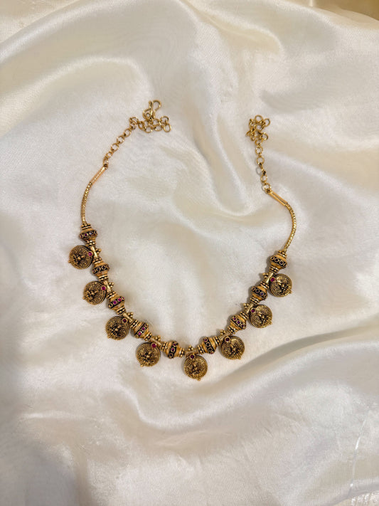 Pavithrai Vintage Necklace