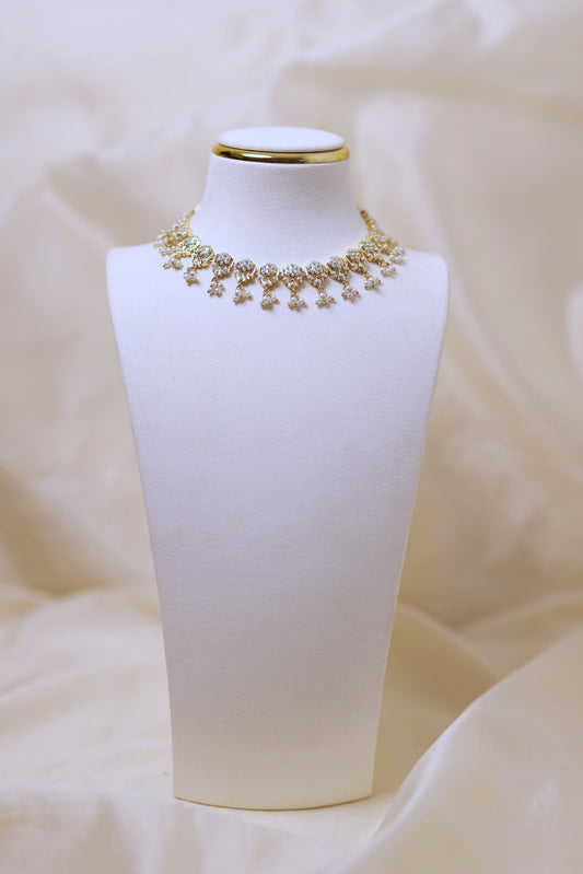 Liya Pearl Kundan Choker