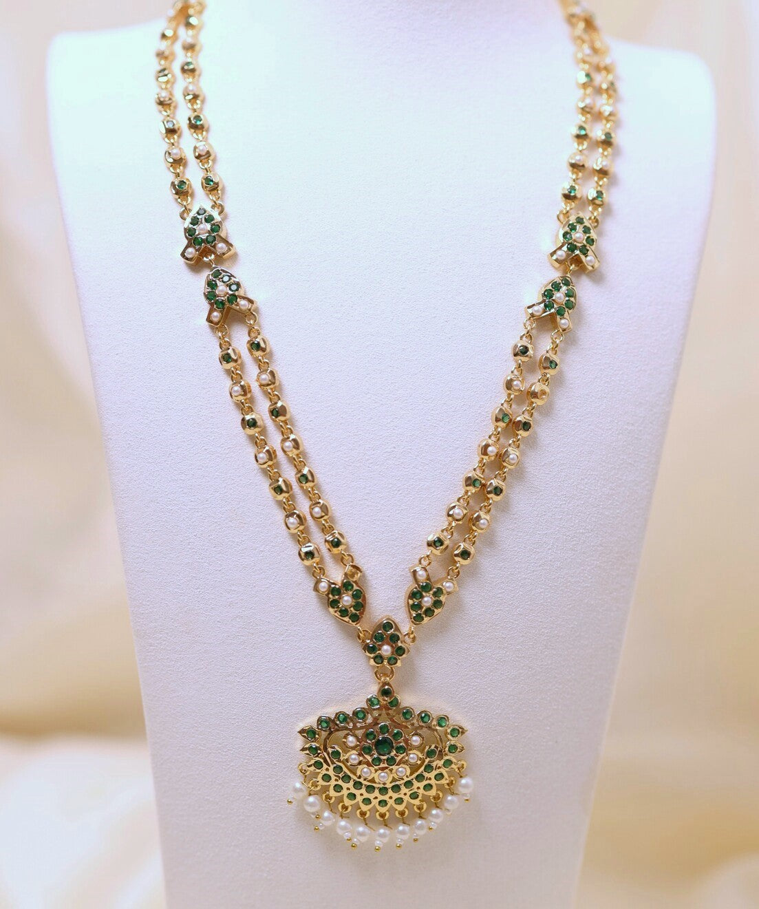 Kaira Green Impon Necklace