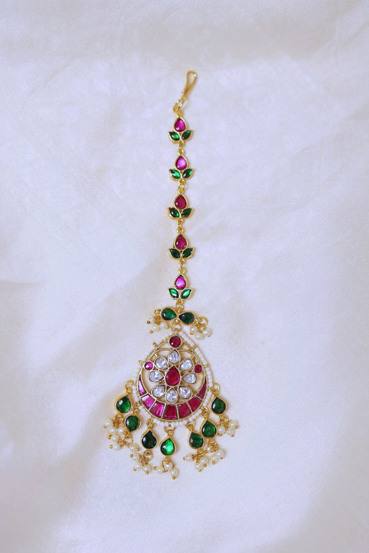 Simran Kundan Tikka