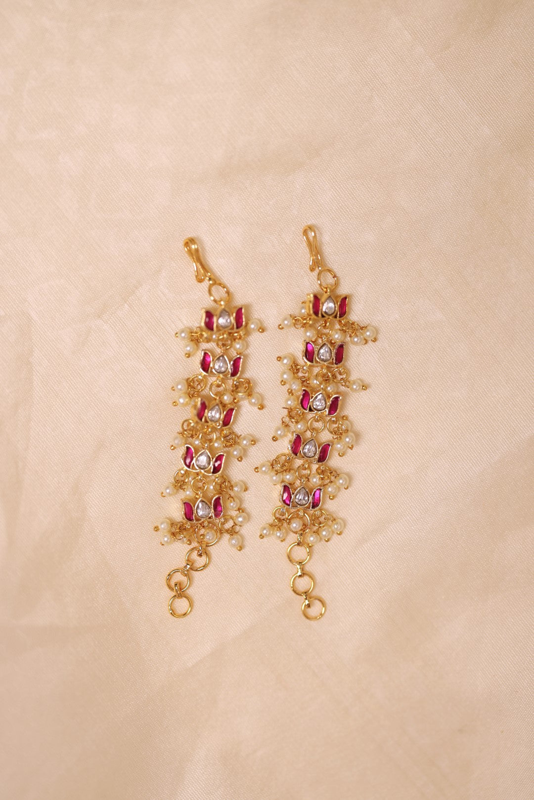 Lotus Kundan Earchain