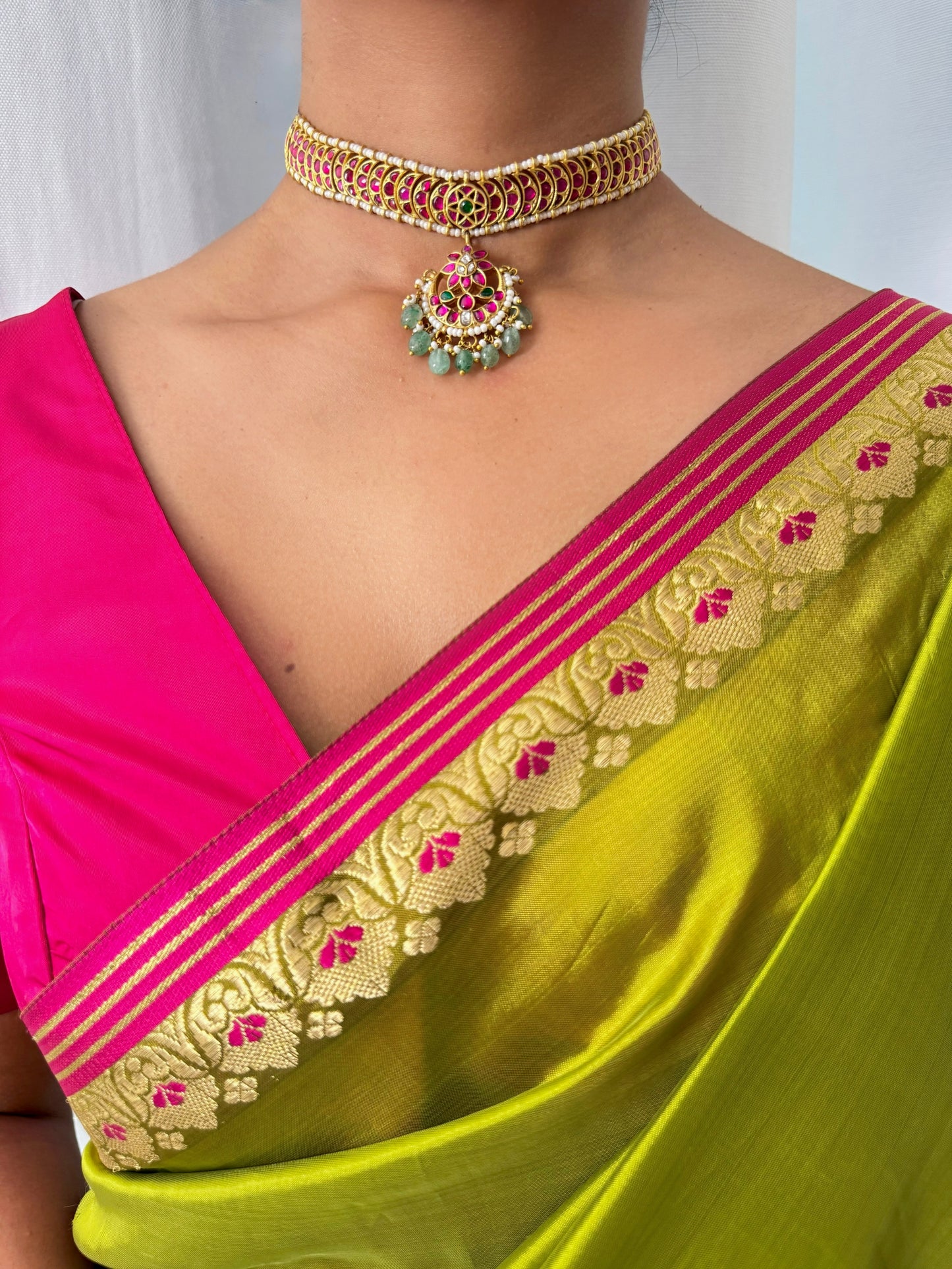 Chandani Kundan Choker