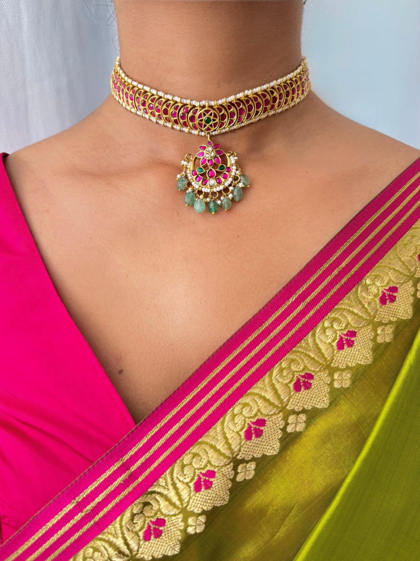 Chandani Kundan Choker