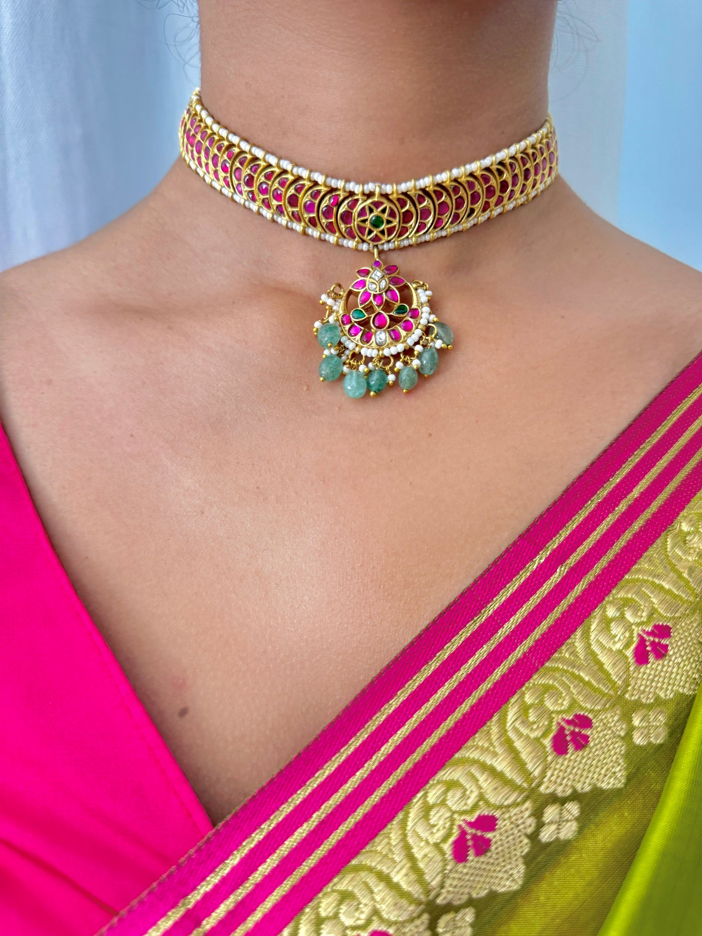Chandani Kundan Choker
