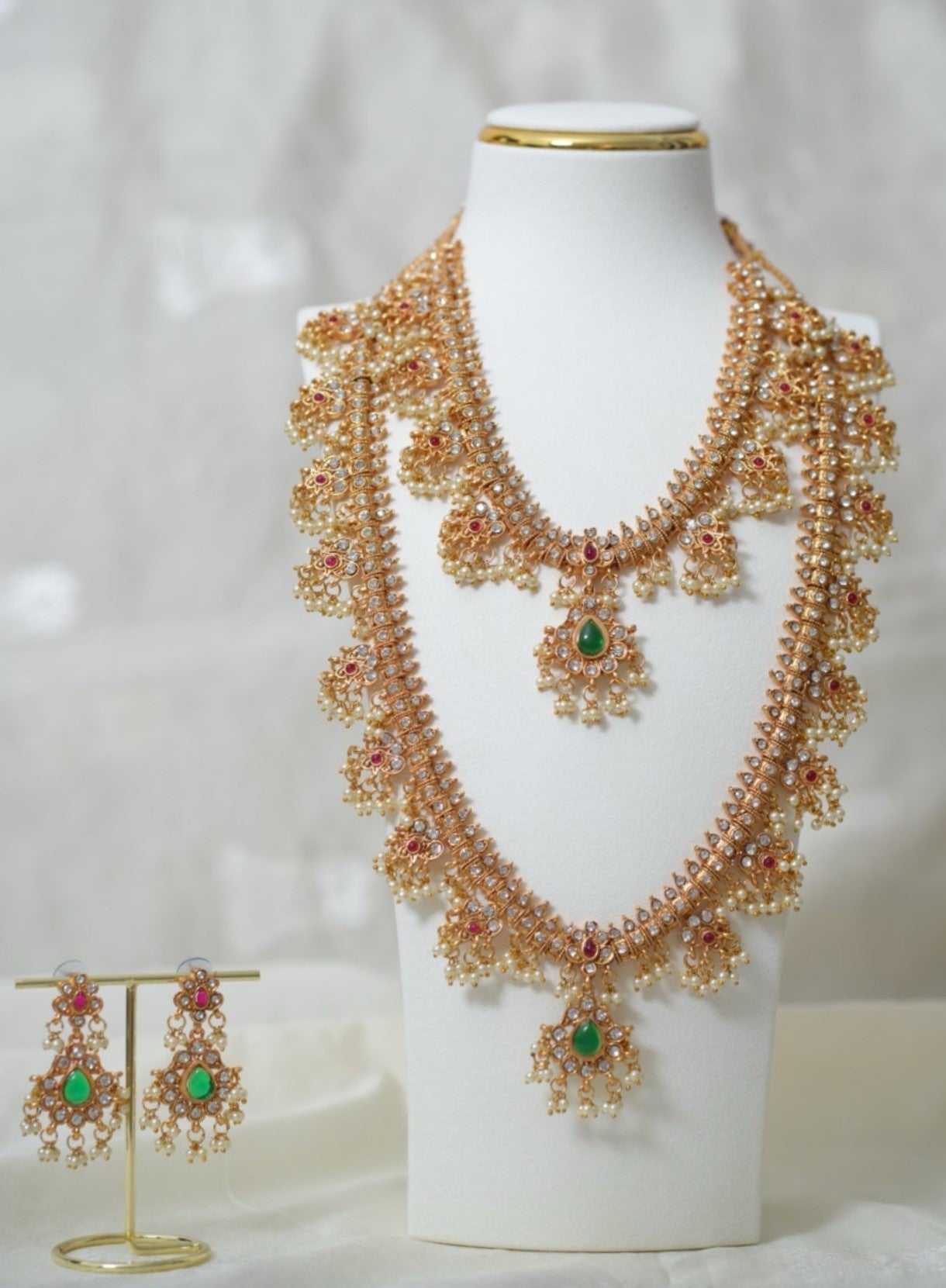 Meera Necklace Set