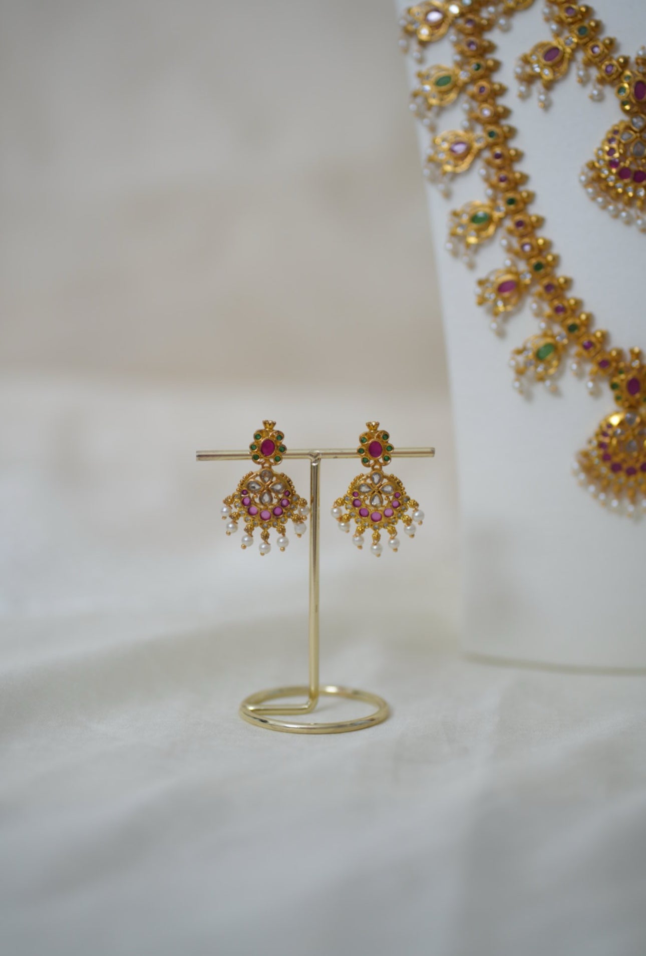 Aditi Necklace Set